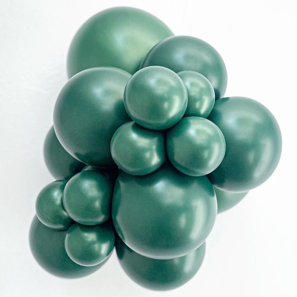 TUFTEX 5 inch TUFTEX METALLIC FOREST GREEN Latex Balloons 15054-M